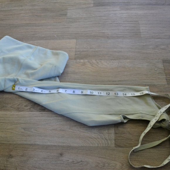 Free People Movement Turnout Sage Green Legging Size XS Extra Small - Picture 8 of 8